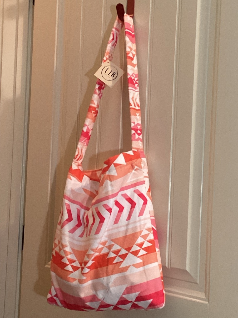 L.I.B. Of New York Pink & Orange Geometric Beach Towel/Tote Bag NWT